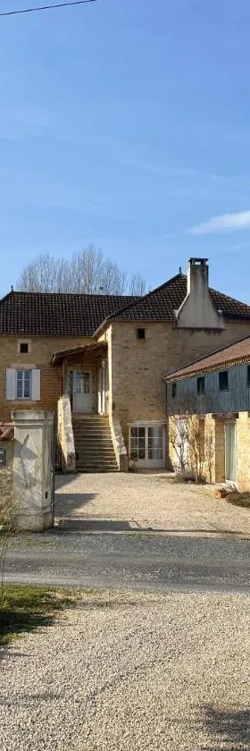 Le Clos des Figuiers - 3 Chambres d'hôtes de charme，位于Duravel的酒店
