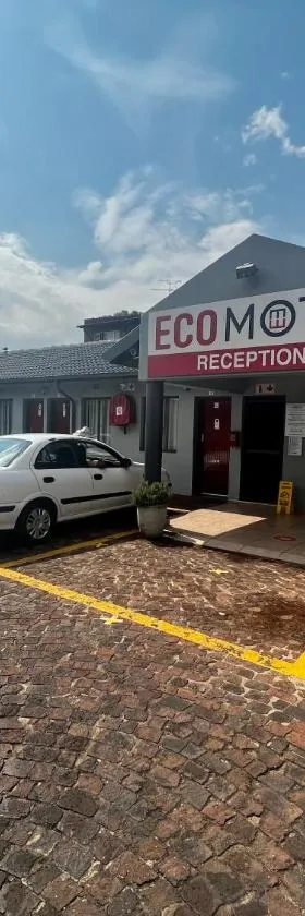 Ecomotel O.R.Tambo，位于肯普顿帕克的酒店