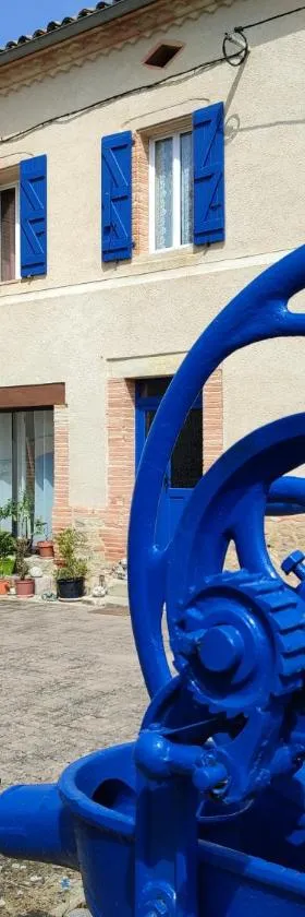 Relais de la poste rez-de-chaussée，位于Monclar-de-Quercy的酒店