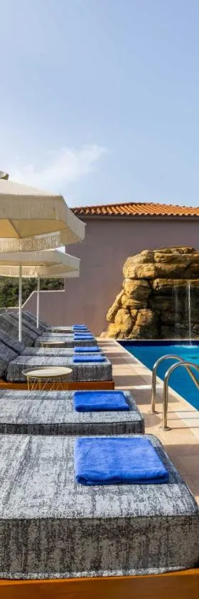 Skiathos Avaton Suites & Villas, Philian Hotels and Resorts，位于梅加利阿莫斯的酒店