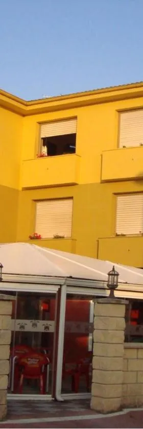 Hotel Costa Cántabra，位于阿尔戈尼奥斯的酒店