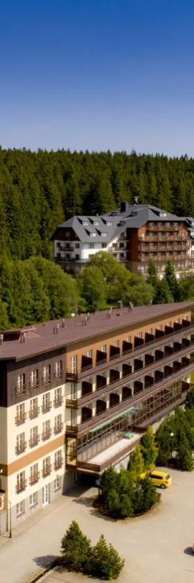 OREA Hotel Špičák Šumava，位于泽勒兹纳·鲁达的酒店