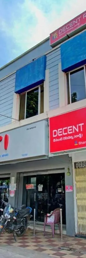 Decent residency，位于卡基纳达的酒店