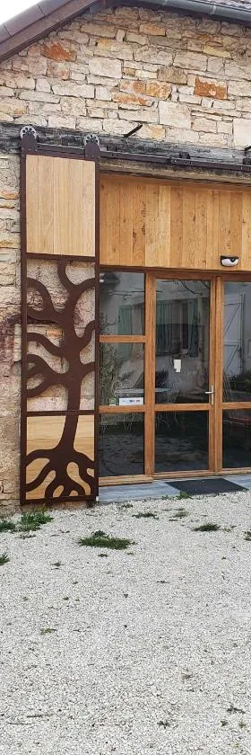 L'Oseraie du Quercy，位于Calvignac的酒店