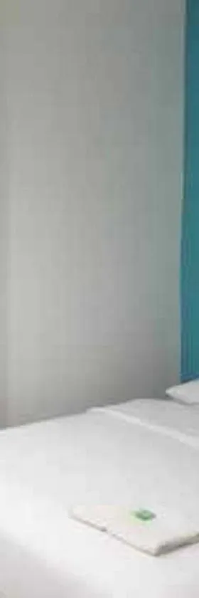 RedDoorz at Hotel Rumberpon Sorong，位于索龙的酒店