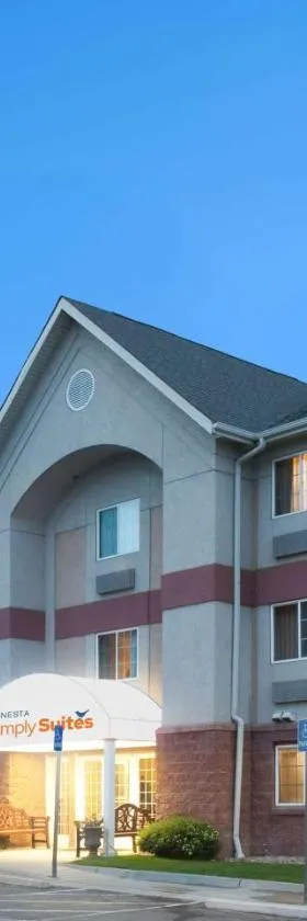 Sonesta Simply Suites Denver West Federal Center，位于莱克伍德的酒店