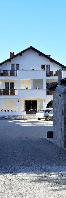 Herceg Vila，位于特雷比涅的酒店