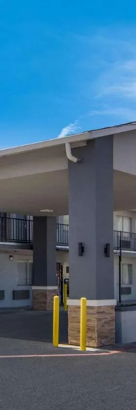 Econo Lodge Waco North I-35，位于韦科的酒店