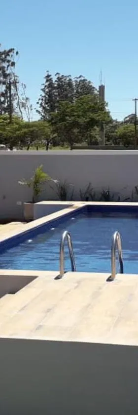 Casa Piscina climatizada Santa Barbara Resort #CasaDeCampo131，位于阿瓜斯-迪圣巴巴拉的酒店