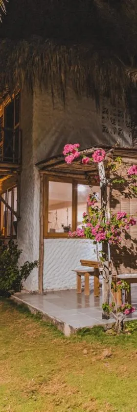 Maria Moñitos Hostel，位于Moñitos的酒店