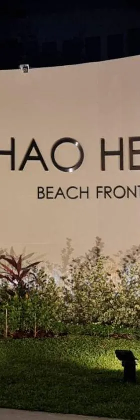 HATCHAO HERITAGE BEACH FRONT RESORT，位于Ban Bang Thalu的酒店