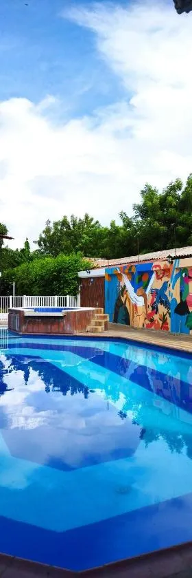 Villa Alejandra，位于吉拉尔多特的酒店