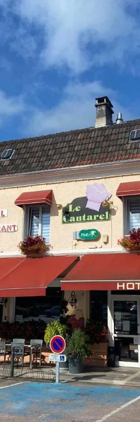 LOGIS Le CANTAREL，位于Andelot的酒店