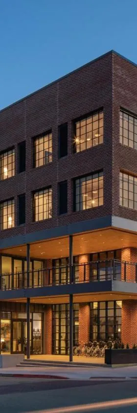 Hotel Tupelo, a Wyndham Hotel，位于图珀洛的酒店
