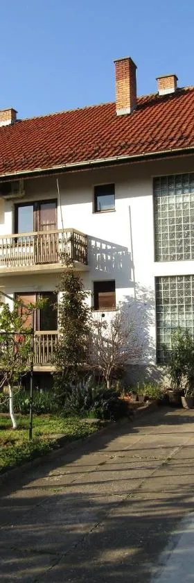Apartman Milena，位于克拉多沃的酒店