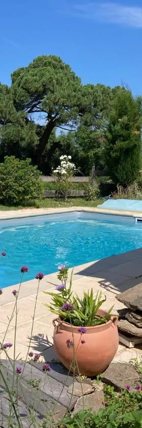 Maison d'Hôtes Hameau de Taur，位于Villefranche-dʼAlbigeois的酒店