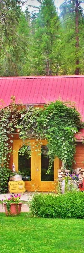 China Bend Winery Bed and Breakfast，位于Kettle Falls的酒店