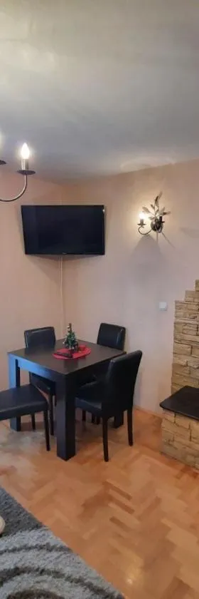 Tara Apartmani Malešević - 1，位于卡鲁德杰尔斯科巴尔的酒店