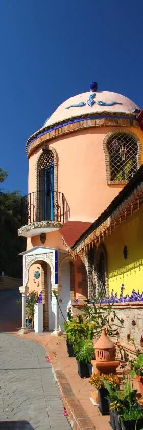 Casa Paraiso，位于贝纳哈拉菲的酒店