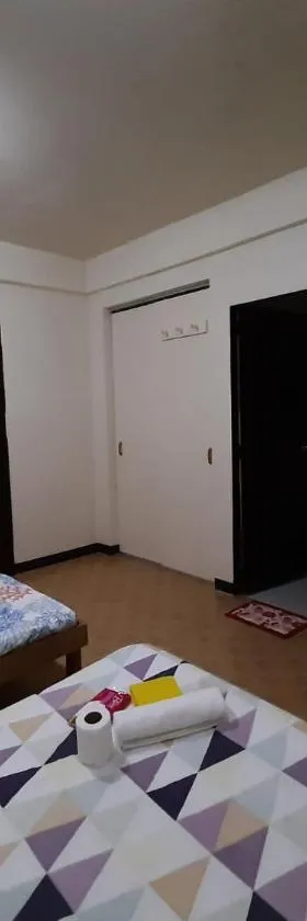 Sanctuary Transient House Bacolod，位于巴科洛德的酒店