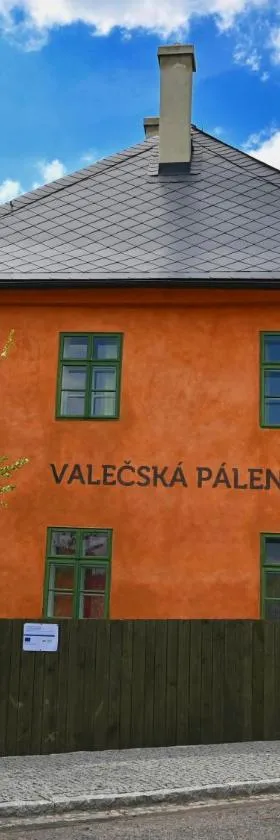 Valečská pálenice，位于Valeč的酒店