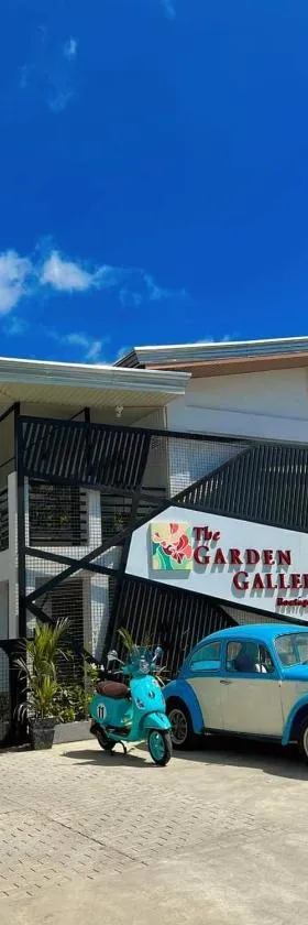 The Garden Galleries Boutique Hotel，位于Pilar的酒店