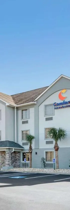 Comfort Inn & Suites Macon North I-75，位于梅肯的酒店