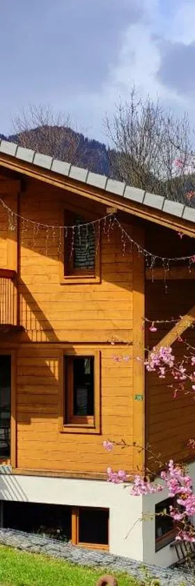 Chalet les Vagnys - Lac des Vernays，位于La Rivière-Enverse的酒店