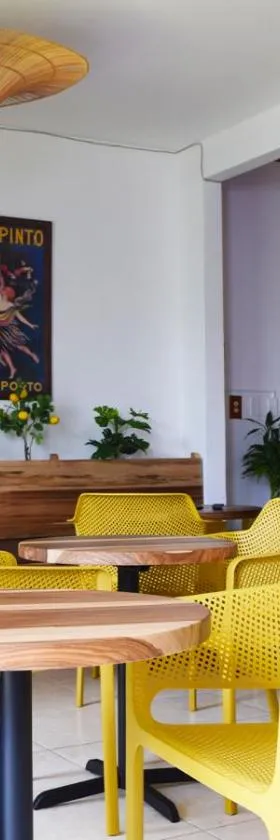 Trebol Amarillo Bed & Breakfast，位于Escazu的酒店