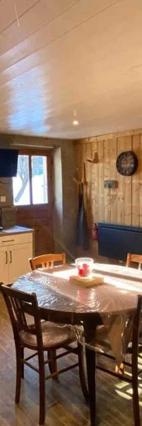 authentique logement de colpoteur，位于艾尔比蒙通的酒店