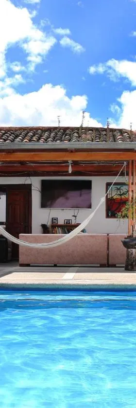 Hostel las Palmas，位于比尔卡班巴的酒店