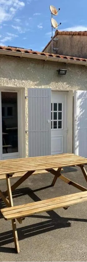 Gîte le verger，位于Soulignonne的酒店