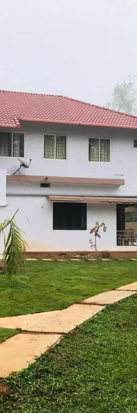 Greenhouse Homestay，位于西达普尔的酒店