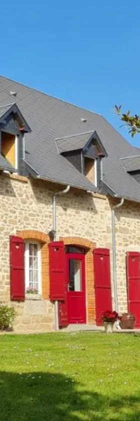 La Pichonnière，位于Isigny-le-Buat的酒店