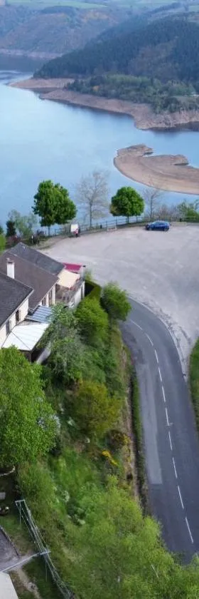 le belvedere de mallet，位于Sarrus的酒店
