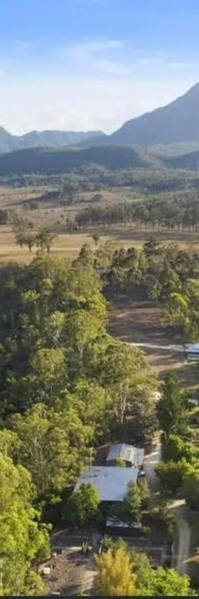 Barney Creek Vineyard Cottages，位于巴尼维尔的酒店