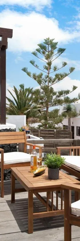 Playa Marina Eco Bungalow Ocean，位于阿列塔的酒店