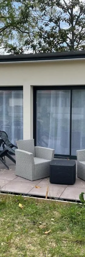 Maison La capucine sur Quai de Seine, wifi, machine à laver, parking privé gratuit，位于弗农的酒店