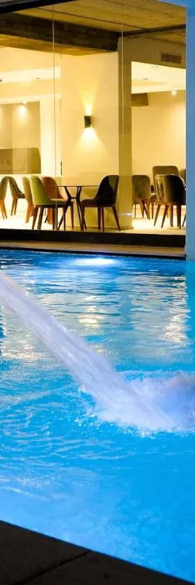 Hôtel Lescure Business and SPA，位于突尼斯的酒店