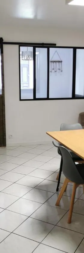 Au Petit Bonheur Malouin，位于马洛莱班的酒店
