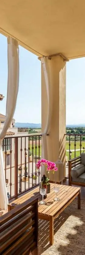 Hacienda del Álamo Fuente Alamo Luxurious 2 Bedroom Penthouse Golf Resort，位于弗安特阿拉莫的酒店
