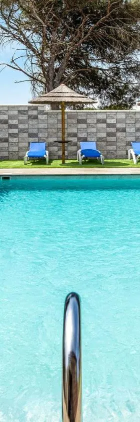 Casa Torre De Meca 3 Shared Pool，位于洛斯卡尼奥斯德梅卡的酒店
