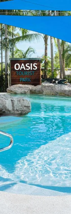 Oasis Tourist Park，位于帕默斯顿的酒店