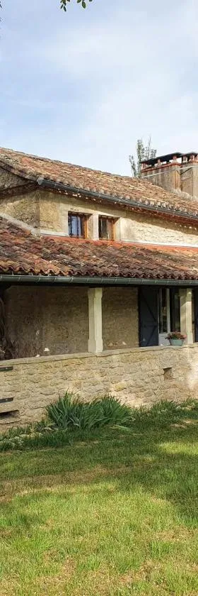 La Quintarde，位于Flaujac-Poujols的酒店
