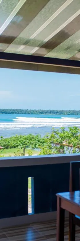 Yuni Surf House，位于Lagudri的酒店