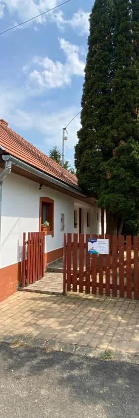 Hétmérföldes Vendégház，位于Szaknyér的酒店