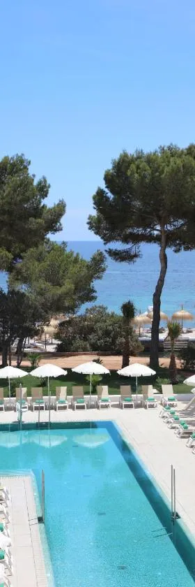 Iberostar Selection Santa Eulalia Adults-Only Ibiza，位于圣埃乌拉利亚的酒店