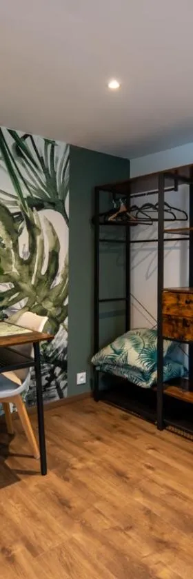 Naturel : Studio calme et agréable，位于Les Bordes的酒店