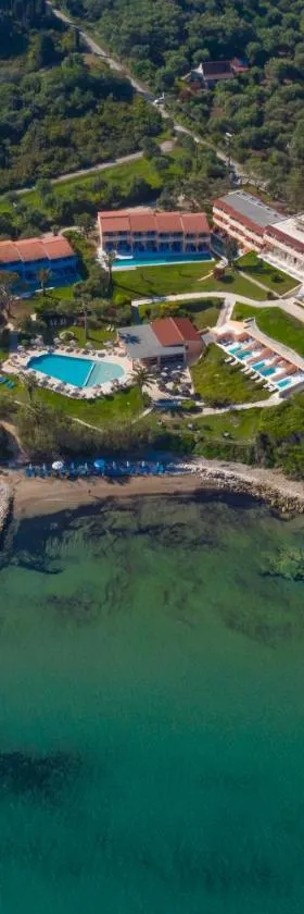 Ibiscus Corfu Hotel，位于罗达的酒店
