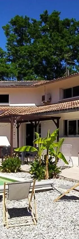 La Villa Minvia les Landes entre mer et montagne，位于Saint-Vincent-de-Paul的酒店